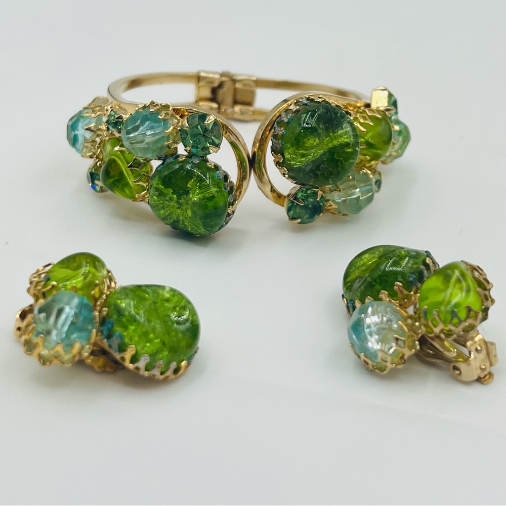 Beautiful Vintage Juliana Rhinestone Bracelet With Matching Earrings Excellent